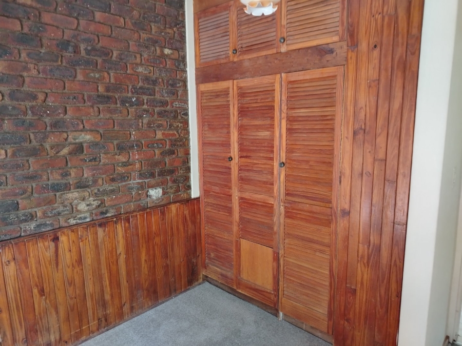 5 Bedroom Property for Sale in Flamwood North West